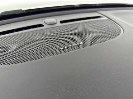 Volvo XC40 1.5 T4 Recharge R-Design | Panoramadak | Harman/Kardon | LED | Memory Seats | Virtual Cockpit | Camera | Carplay