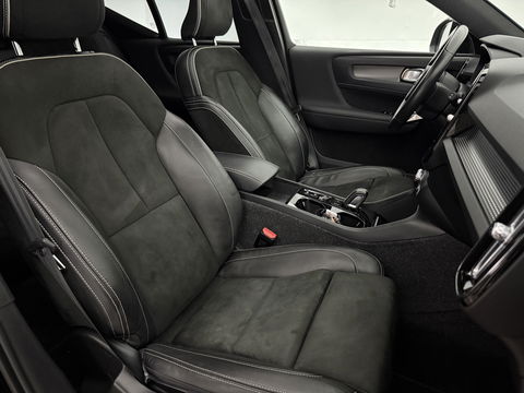 Volvo XC40 1.5 T4 Recharge R-Design | Pano | H&K | LED | Memory | Virtual | Stuur/Stoelverw l Camera | Carplay