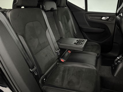 Volvo XC40 1.5 T4 Recharge R-Design | Panoramadak | Harman/Kardon | LED | Memory Seats | Virtual Cockpit | Camera | Carplay