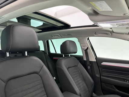 Volkswagen Passat Variant 1.4 TSI PHEV GTE | 231PK | Panoramadak | LED | Sfeerverl. | Trekhaak | Camera | Virtual Cockpit | Carplay