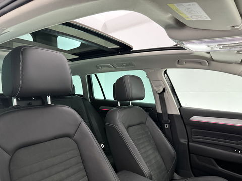Volkswagen Passat Variant 1.4 TSI PHEV GTE | 231PK | Pano l | LED | Sfeerverl. | Trekh. | Camera | Virtual | Adaptive Cruise | Carplay l Stoelverw.