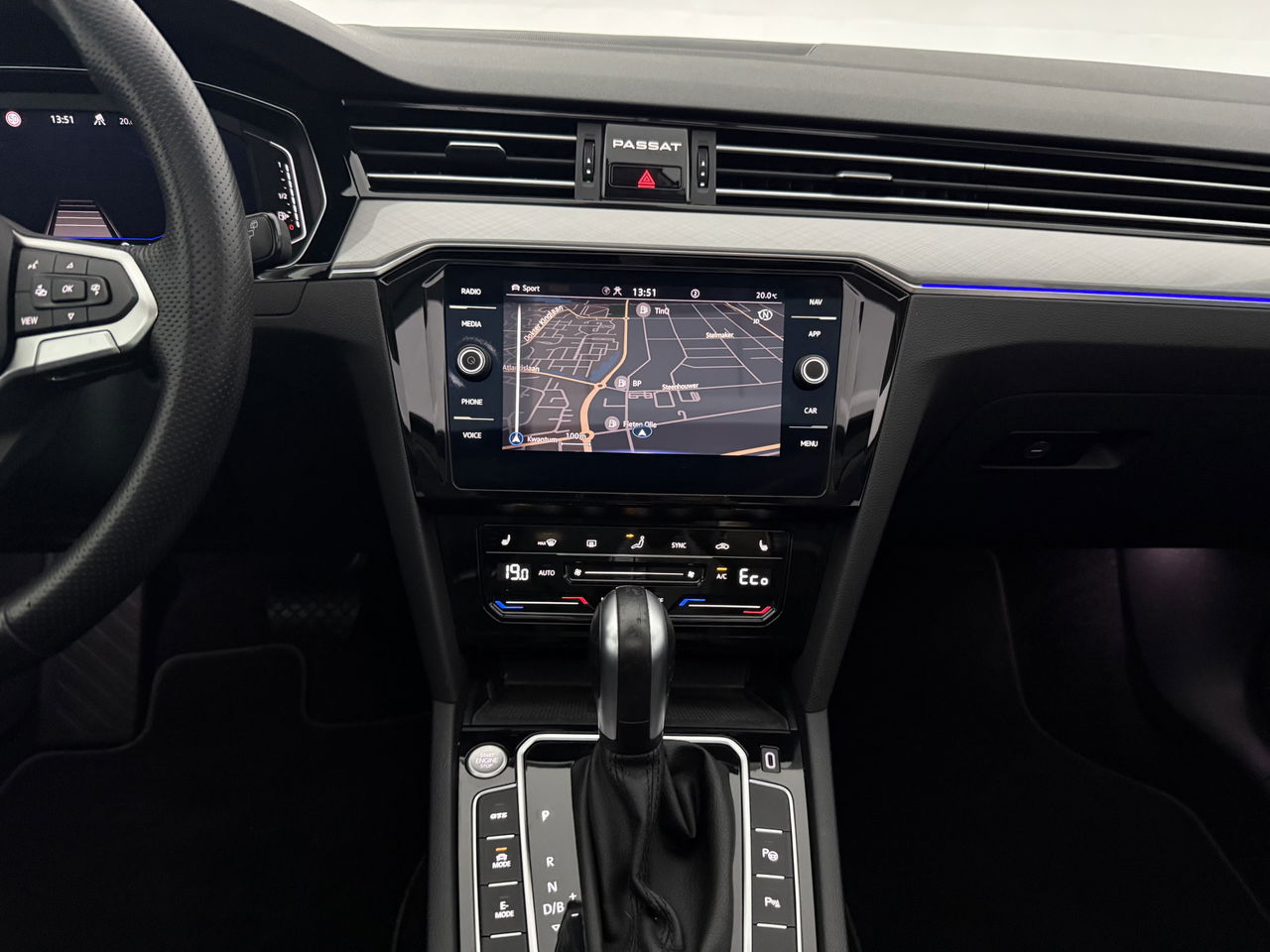 Volkswagen Passat Variant 1.4 TSI PHEV GTE | 231PK | Panoramadak | LED | Sfeerverl. | Trekhaak | Camera | Virtual Cockpit | Carplay