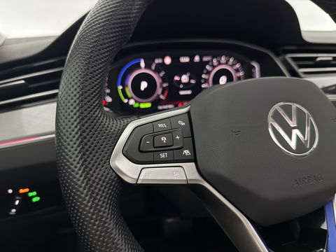 Volkswagen Passat Variant 1.4 TSI PHEV GTE | 231PK | Pano l | LED | Sfeerverl. | Trekh. | Camera | Virtual | Adaptive Cruise | Carplay l Stoelverw.