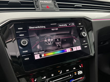Volkswagen Passat Variant 1.4 TSI PHEV GTE | 231PK | Panoramadak | LED | Sfeerverl. | Trekhaak | Camera | Virtual Cockpit | Carplay