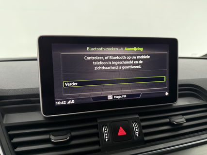 Audi Q5 55 TFSI e Quattro S-line | 327PK | Camera | LED | Virtual Cockpit | Adaptive Cruise | Parkeersens. | 20"LMV