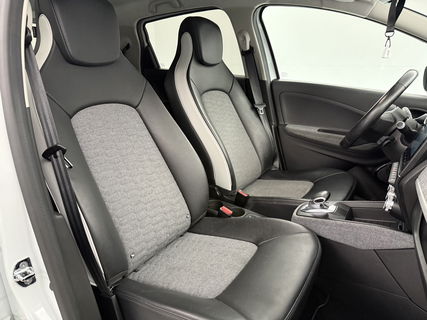 Renault ZOE R110 Life 52 kWh | Huur Accu | Virtual | Carplay | LED | Cruise | Stoel/Stuurverw
