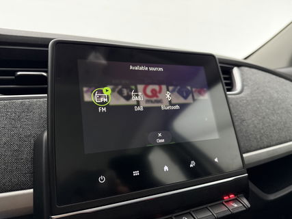 Renault ZOE R110 Life 52 kWh | Huur Accu | Virtual | Carplay | LED | Cruise | Stoel/Stuurverw