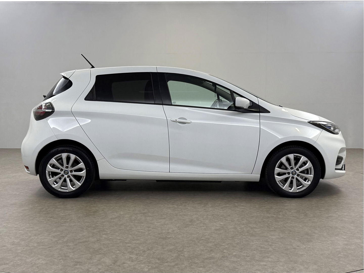 Renault ZOE R110 Life 52 kWh | Huur Accu | Virtual | Carplay | LED | Cruise | Stoel/Stuurverw.