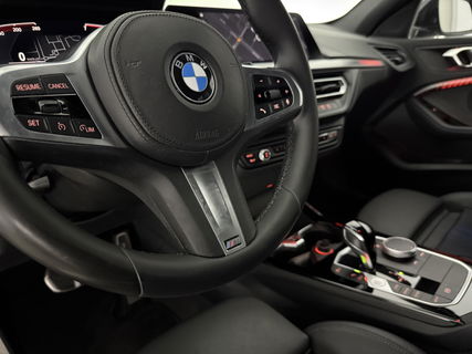 BMW 1-serie 118i M-sport | Sfeerverl. | Virtual | Carplay | Cruise | Parkeersens | LED | NAP