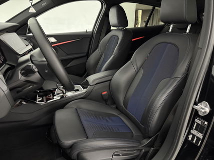 BMW 1-serie 118i M-sport | Sfeerverl. | Virtual | Carplay | Cruise | Parkeersens | LED | NAP