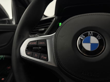 BMW 1-serie 118i M-sport | Sfeerverl. | Virtual | Carplay | Cruise | Parkeersens | LED | NAP