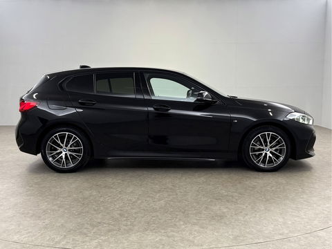 BMW 1-serie 118i M-sport | Sfeerverl. | Virtual | Carplay | Cruise | Parkeersens | LED | NAP