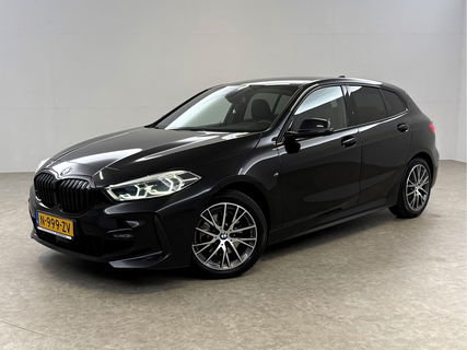 BMW 1-serie 118i M-sport | Sfeerverl. | Virtual | Carplay | Cruise | Parkeersens | LED | NAP