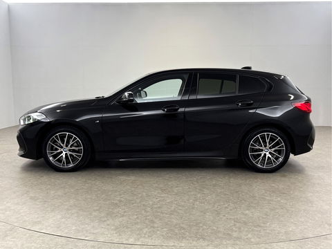 BMW 1-serie 118i M-sport | Sfeerverl. | Virtual | Carplay | Cruise | Parkeersens | LED | NAP