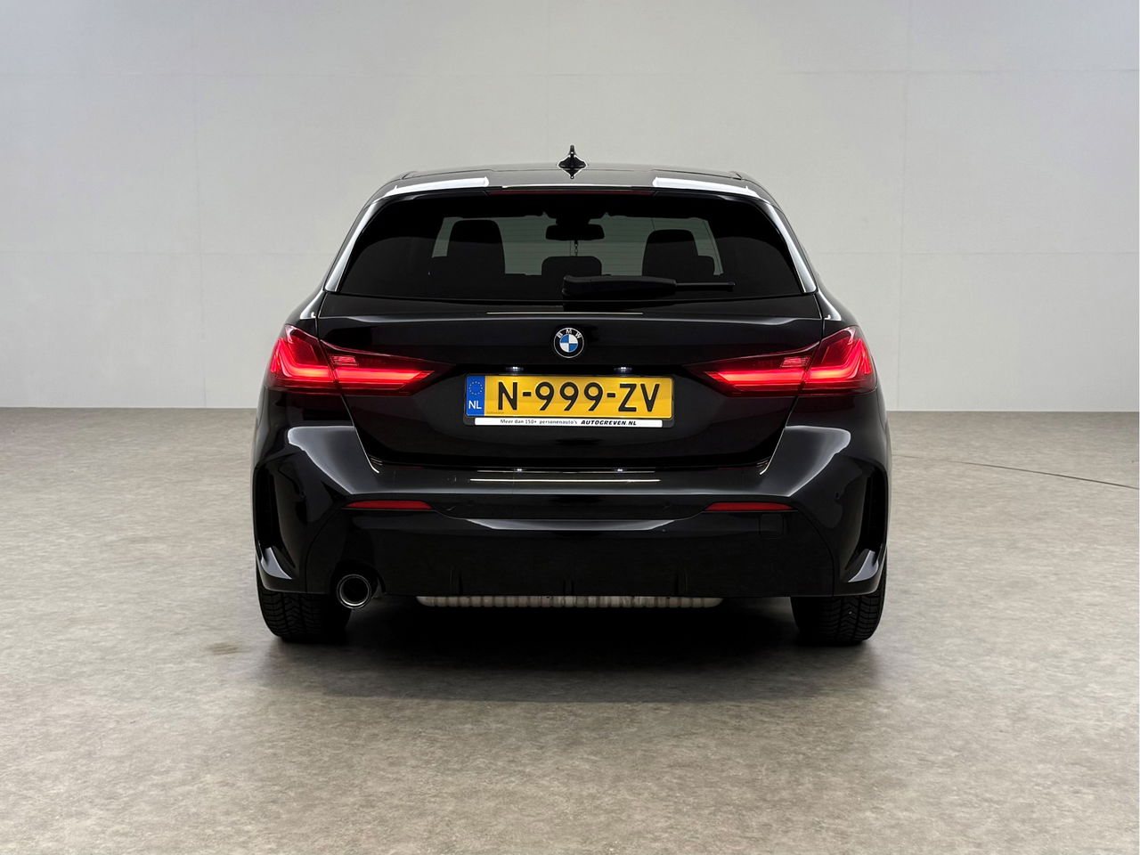 BMW 1-serie 118i M-sport | Sfeerverl. | Virtual | Carplay | Cruise | Parkeersens | LED | NAP