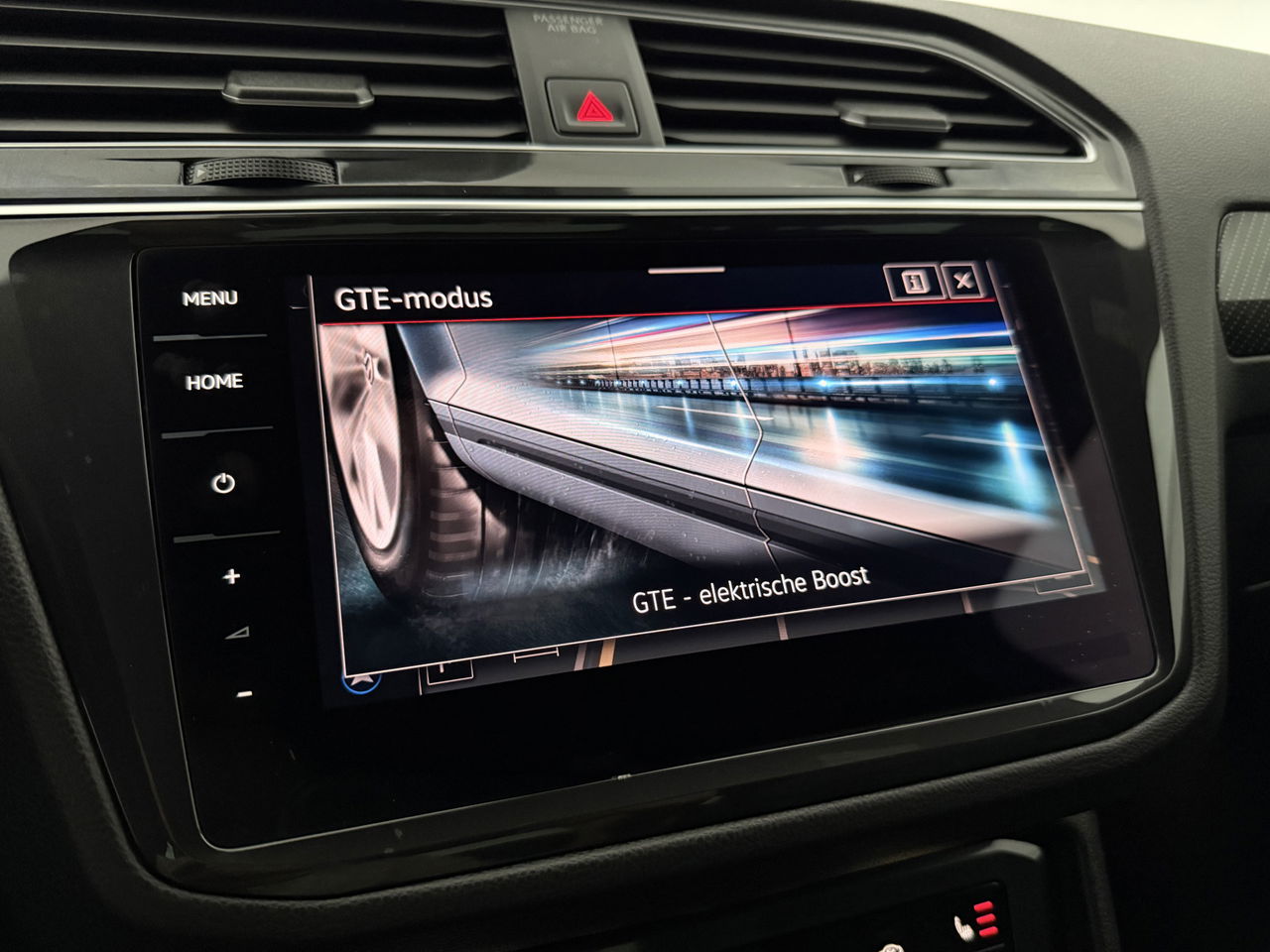 Volkswagen Tiguan 1.4 TSI eHybrid 225PK R-Line | Sfeerverl. | Virtual | 360° | Trekh | IQ Light | Carplay