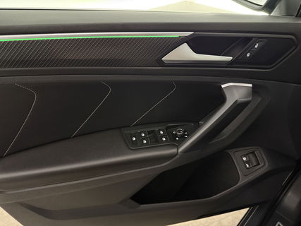 Volkswagen Tiguan 1.4 TSI eHybrid 225PK R-Line | Sfeerverl. | Virtual | 360° | Trekh | IQ Light | Carplay
