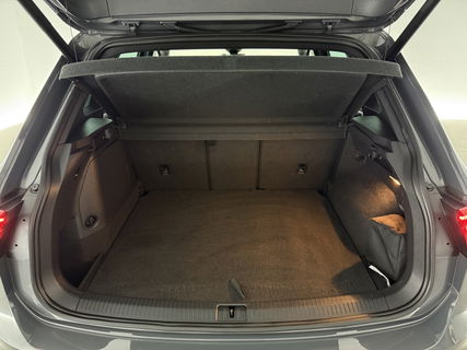 Volkswagen Tiguan 1.4 TSI eHybrid 225PK R-Line | Sfeerverl. | Virtual | 360° | Trekh | IQ Light | Carplay