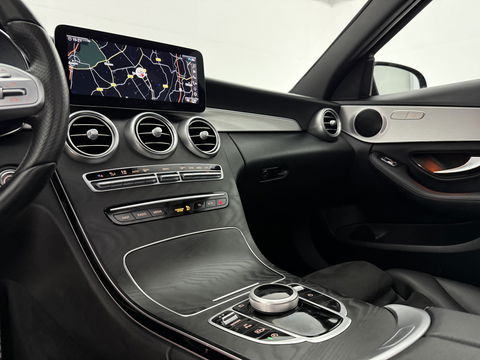 Mercedes-Benz C-Klasse 180 AMG | Pano | Virtual | Camera | LED | Cruise | Navigatie | NAP