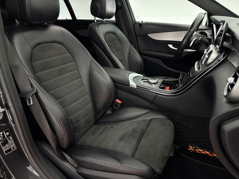 Mercedes-Benz C-Klasse 180 AMG | Pano | Virtual | Camera | LED | Cruise | Navigatie | NAP
