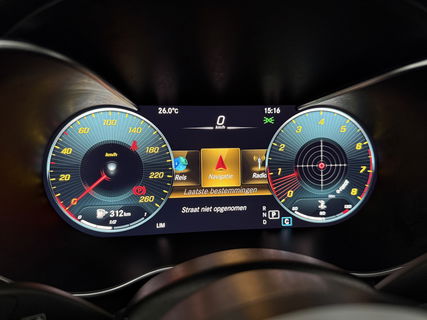 Mercedes-Benz C-Klasse 180 AMG | Pano | Virtual | Camera | LED | Cruise | Navigatie | NAP
