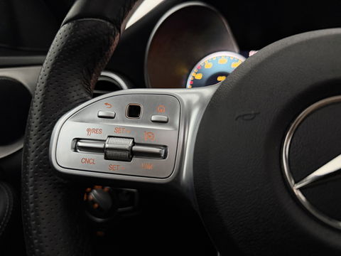 Mercedes-Benz C-Klasse 180 AMG | Pano | Virtual | Camera | LED | Cruise | Navigatie | NAP