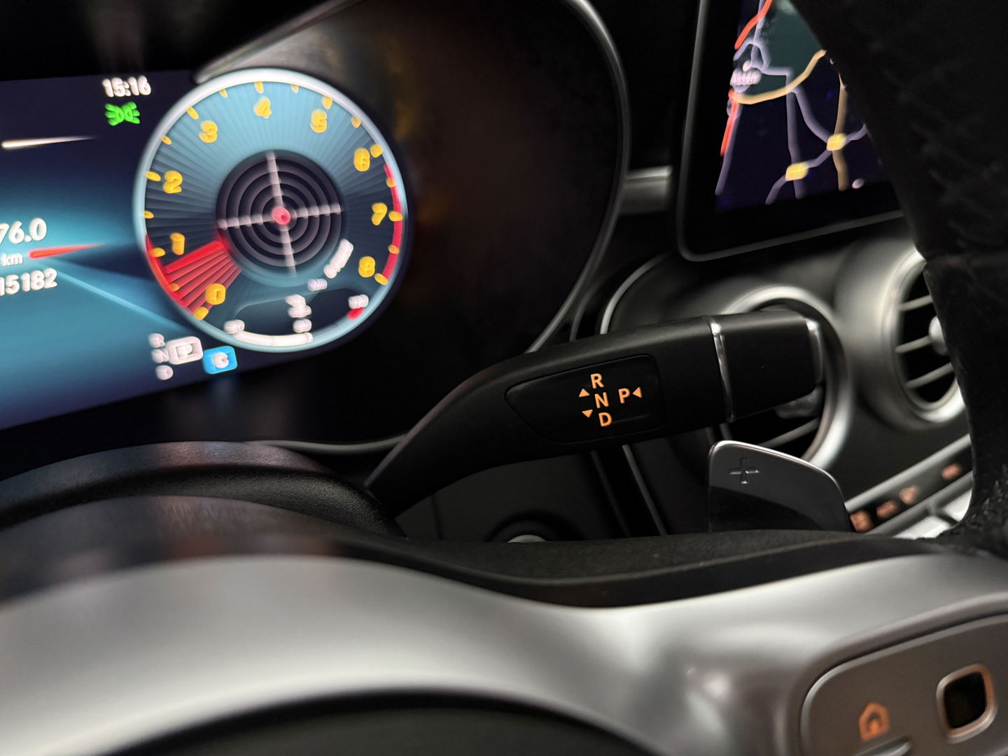 Mercedes-Benz C-Klasse 180 AMG | Pano | Virtual | Camera | LED | Cruise | Navigatie | NAP