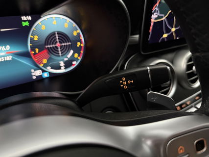 Mercedes-Benz C-Klasse 180 AMG | Pano | Virtual | Camera | LED | Cruise | Navigatie | NAP