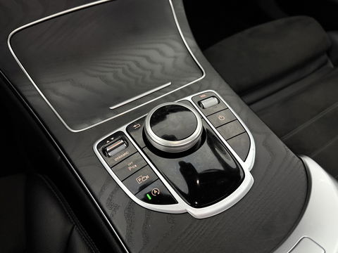 Mercedes-Benz C-Klasse 180 AMG | Pano | Virtual | Camera | LED | Cruise | Navigatie | NAP