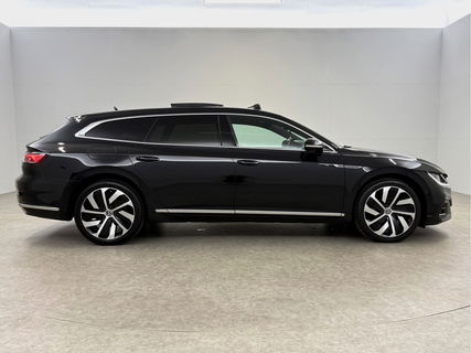 Volkswagen Arteon Shooting Brake 1.4 TSI eHybrid R-Line | Pano | Sfeerverl. | HuD | Virtual | Trekh. | LED | Carplay | Camera