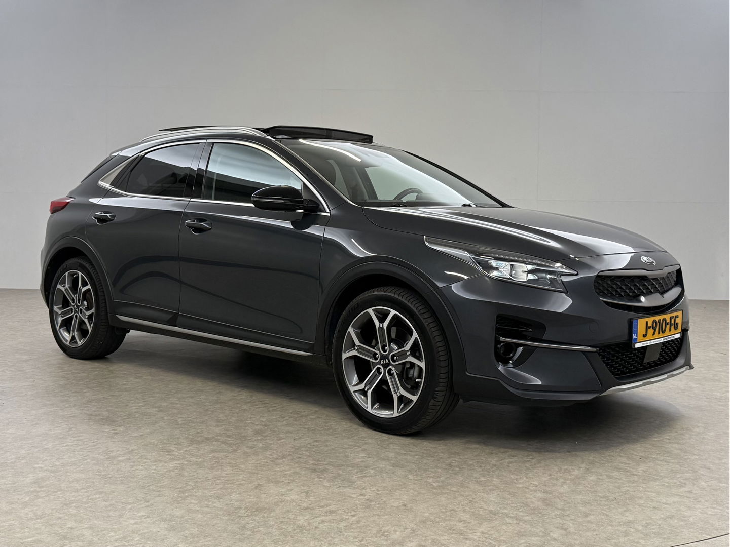 Kia Xceed 1.6 GDi PHEV ExecutiveLine | Pano | Virtual | Trekh | Camera | Carplay | Leder | NAP