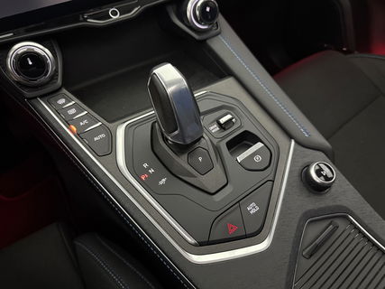 Lynk Co 01 1.5 | Pano | Virtual | 360° | Sfeerver. | Memory | LED | Carplay