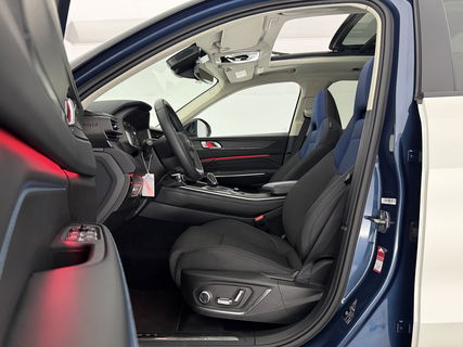 Lynk Co 01 1.5 | Pano | Virtual | 360° | Sfeerver. | Memory | LED | Carplay