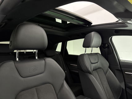 Audi e-tron 55 Quattro S-line 95 kWh | Pano | B&O | Virtual | Sfeerverl. | Trekh | Memory | NAP