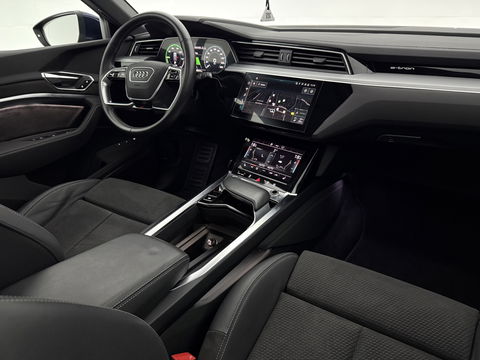 Audi e-tron 55 Quattro S-line 95 kWh | Pano | B&O | Virtual | Sfeerverl. | Trekh | Memory | NAP