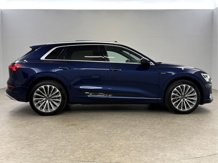 Audi e-tron 55 Quattro S-line 95 kWh | Pano | B&O | Virtual | Sfeerverl. | Trekh | Memory | NAP