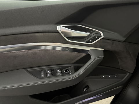 Audi e-tron 55 Quattro S-line 95 kWh | Pano | B&O | Virtual | Sfeerverl. | Trekh | Memory | NAP