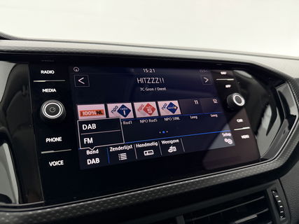 Volkswagen T-Cross 1.0 TSI | LED | Carplay | Airco | Adaptieve Cruise | Navigatie | NAP