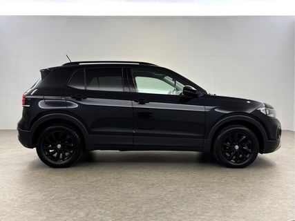 Volkswagen T-Cross 1.0 TSI | LED | Carplay | Airco | Adaptieve Cruise | Navigatie | NAP