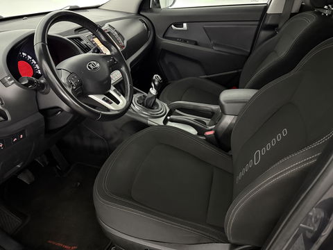 Kia Sportage 1.6 GDI Plus Pack | Camera | LED | Cruise | Clima | Navigatie | Parkeersens