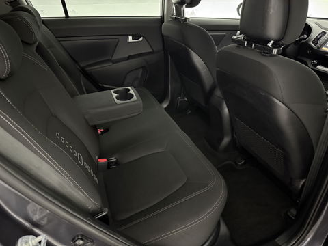 Kia Sportage 1.6 GDI Plus Pack | Camera | LED | Cruise | Clima | Navigatie | Parkeersens