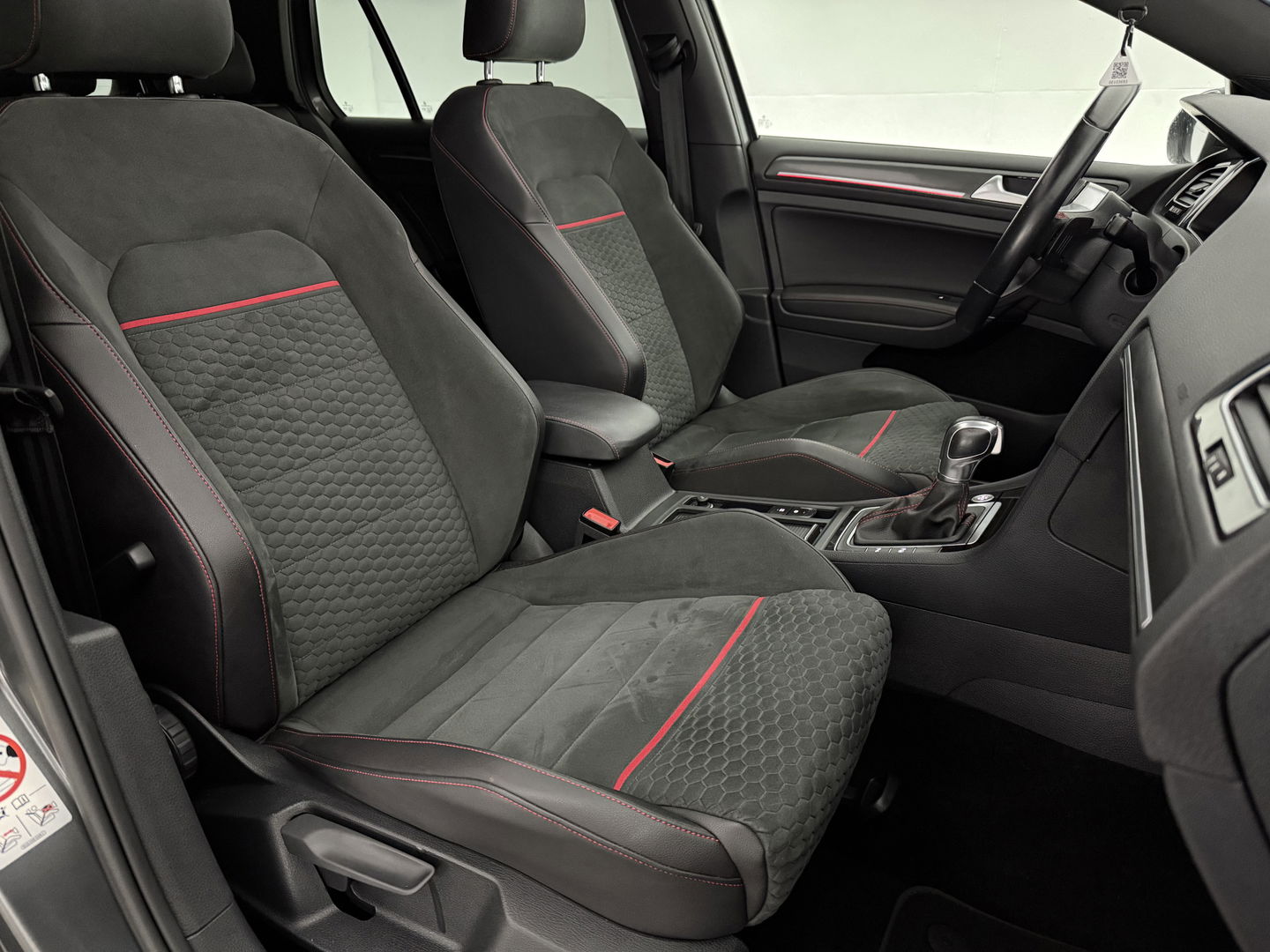 Volkswagen Golf 2.0 TSI GTI Performance | 245PK | Pano | Virtual | LED | Carplay | Adaptive l Stoelverw.