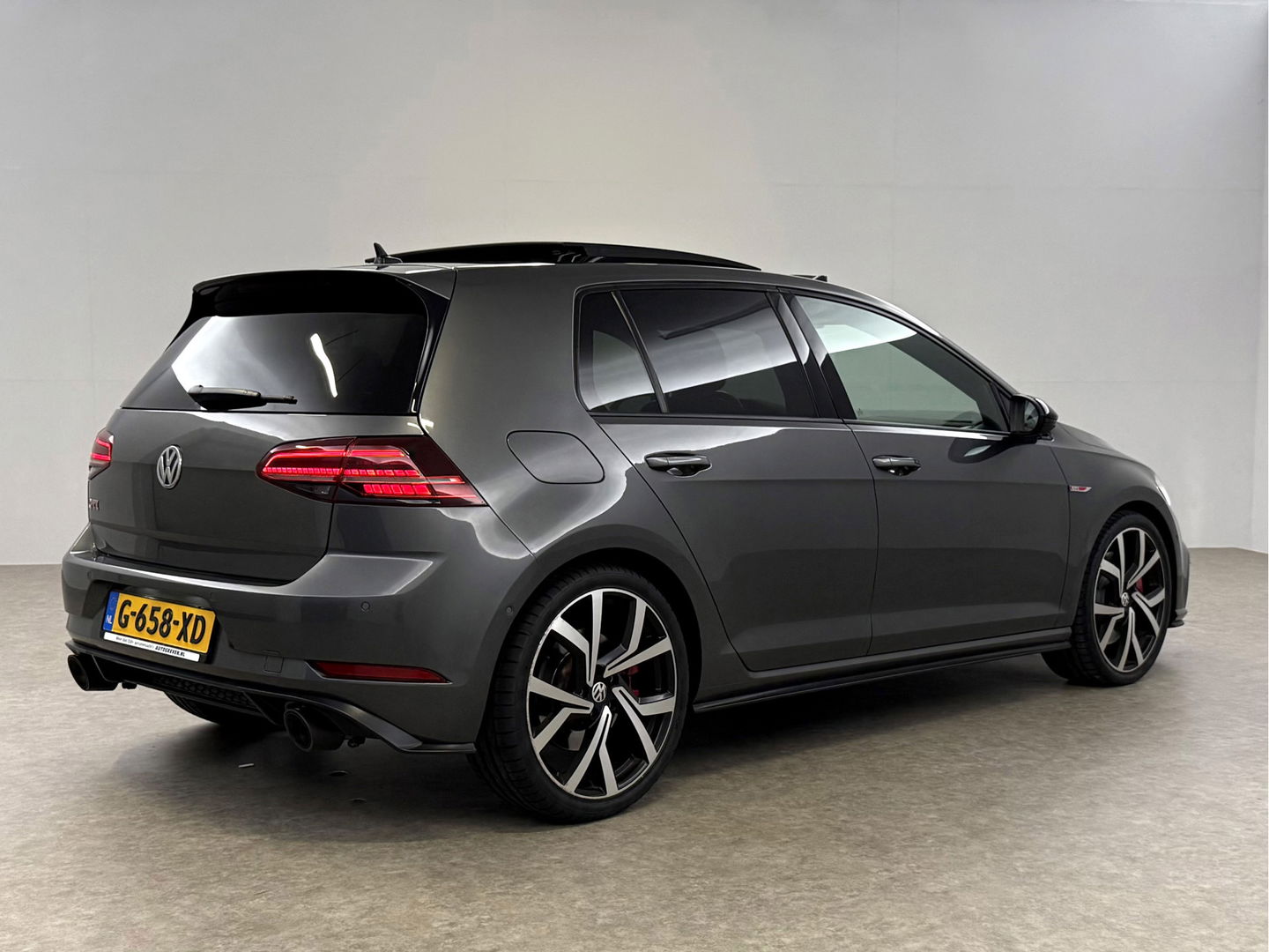 Volkswagen Golf 2.0 TSI GTI Performance | 245PK | Pano | Virtual | LED | Carplay | Adaptive l Stoelverw.