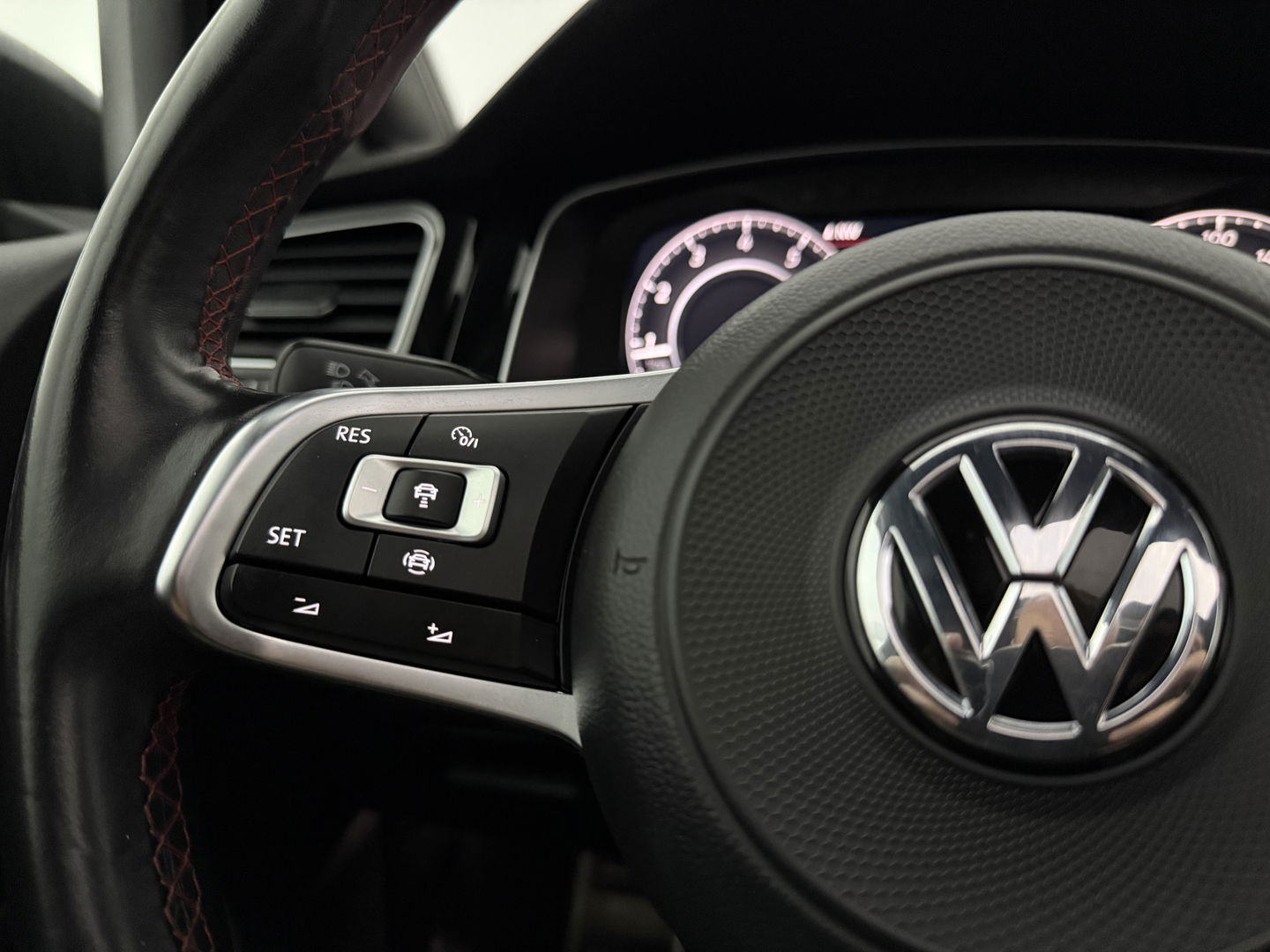 Volkswagen Golf 2.0 TSI GTI Performance | 245PK | Pano | Virtual | LED | Carplay | Adaptive l Stoelverw.