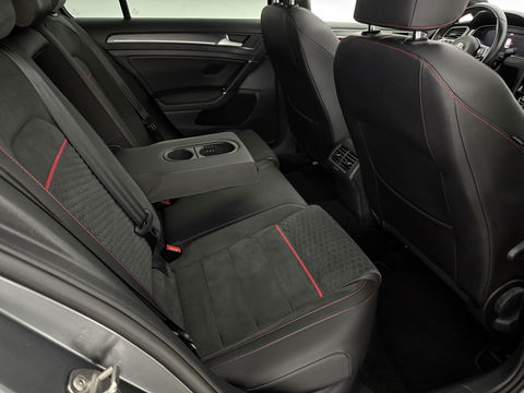 Volkswagen Golf 2.0 TSI GTI Performance | 245PK | Pano | Virtual | LED | Carplay | Adaptive l Stoelverw.