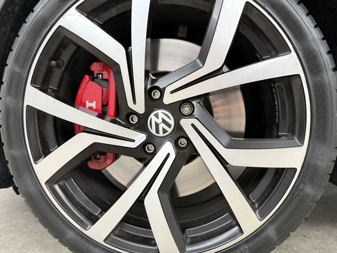 Volkswagen Golf 2.0 TSI GTI Performance | 245PK | Pano | Virtual | LED | Carplay | 19"LMV