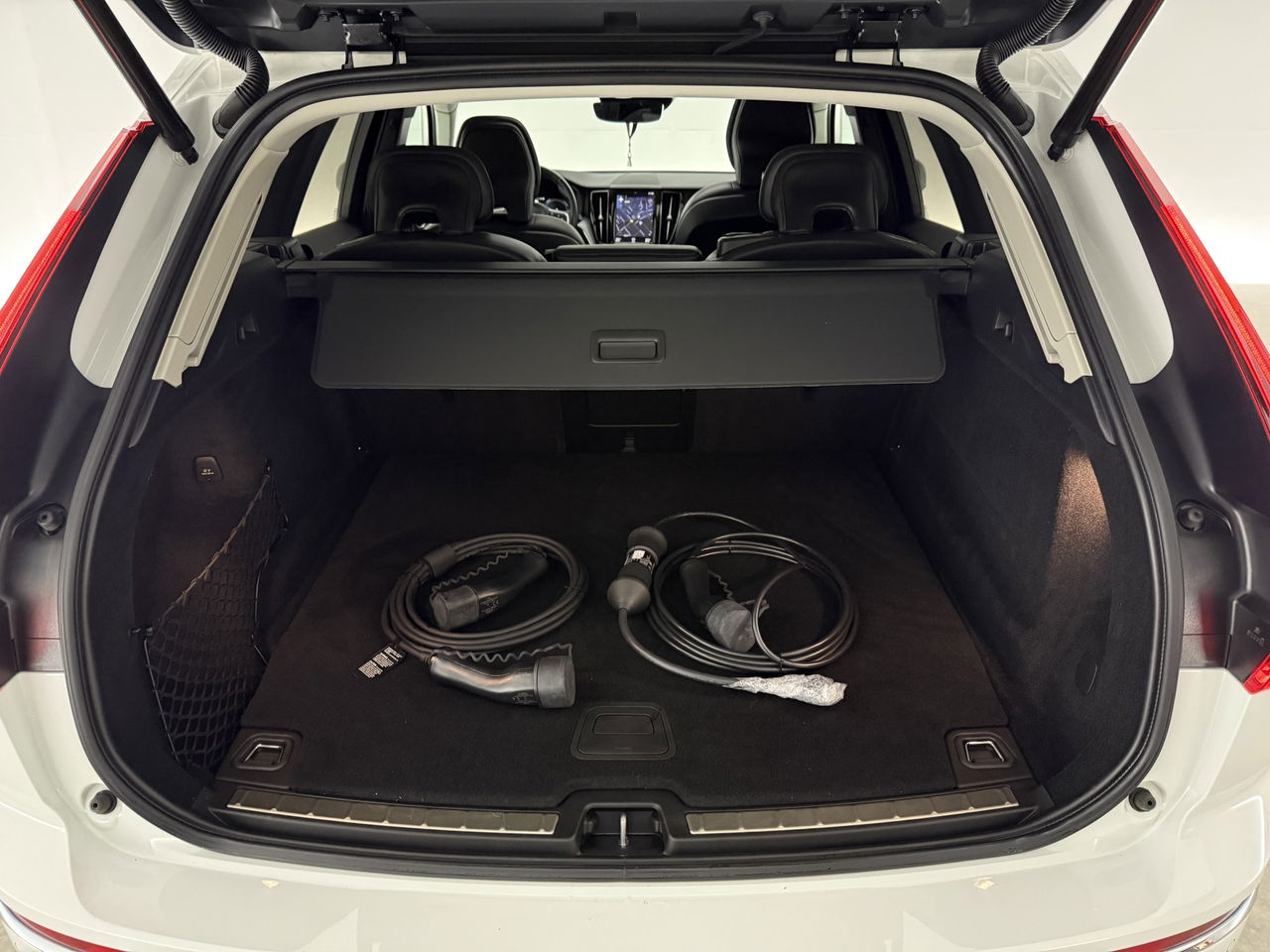 Volvo XC60 2.0 Recharge T6 AWD 290PK Inscription | Pano | Virtual | Camera | Carplay | LED | Keyless