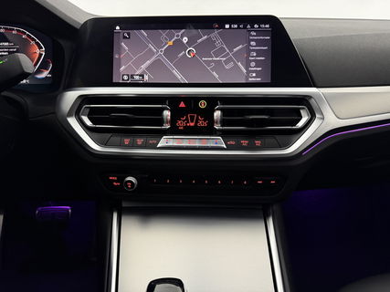 BMW 3-serie 320i | 184PK | M-sport | Sfeerverl. | HuD | H/K | Virtual | Adaptieve Cruise | Carplay | NAP