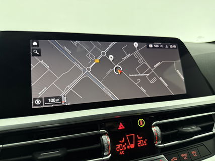 BMW 3-serie 320i | 184PK | M-sport | Sfeerverl. | HuD | H/K | Virtual | Adaptieve Cruise | Carplay | NAP