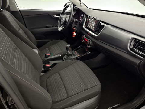 Kia Stonic 1.0 T-GDi | Camera | Stuur/Stoelverw. LED | Carplay | Cruise | Parkeersens.